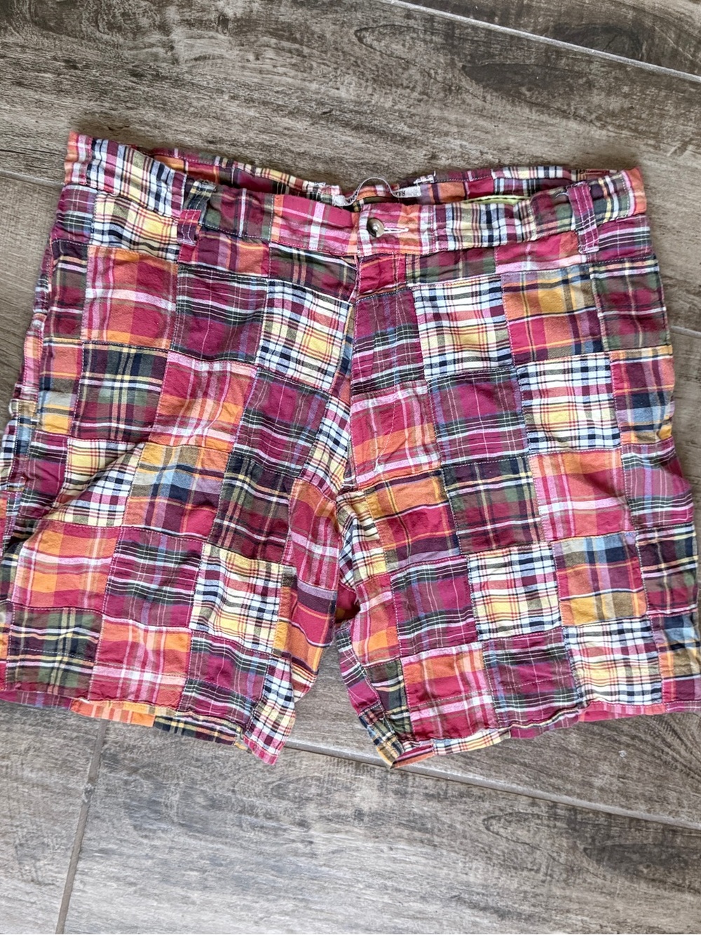 Berle Men’s Vintage Plaid Stone Washed Madras 8” Cargo Shorts, Multicolor,38